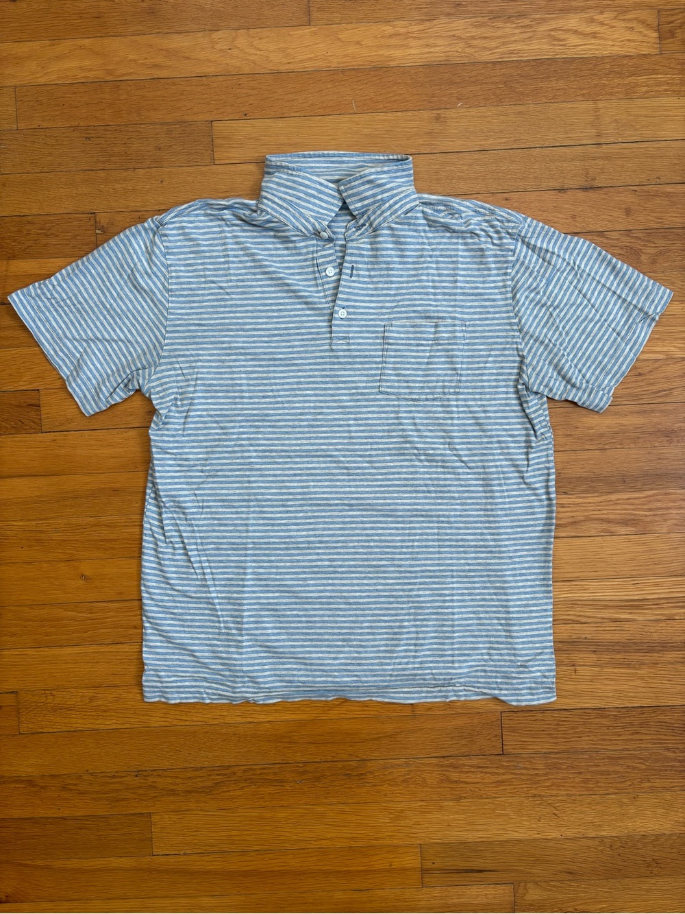Patagonia daily cotton polo shirt - Men’s large - grey white blue striped